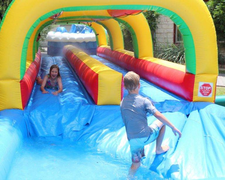 new20sky20kids20slides20Jun20202C2020172C202-1620AM