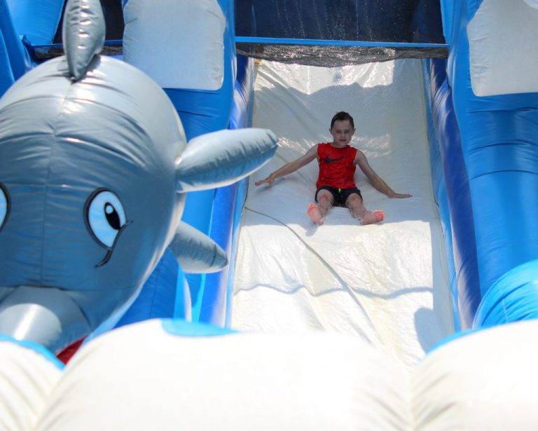 new20sky20kids20slides20Jun20202C2020172C202-4220AM